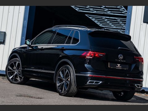Volkswagen Tiguan 1.5 Tiguan R-Line TSi Semi-Auto 5dr 28
