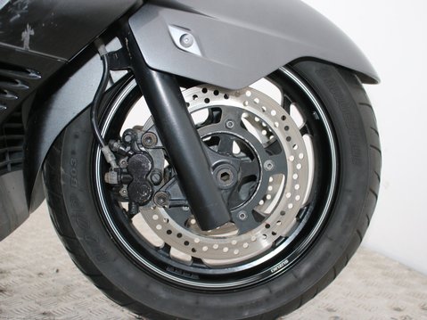 Suzuki Burgman 400 AN 400 L2 31