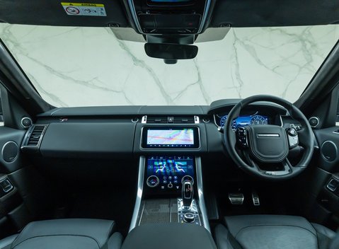 Land Rover Range Rover Sport SVR Urban 20