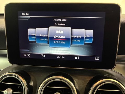 Mercedes-Benz GLC 2.0 GLC250 AMG Line (Premium Plus) G-Tronic+ 4MATIC Euro 6 (s/s) 5dr 44
