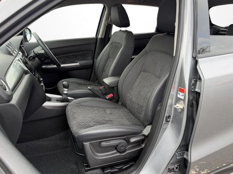 Suzuki Vitara 1.4 Boosterjet 48V Hybrid SZ5 5dr 24