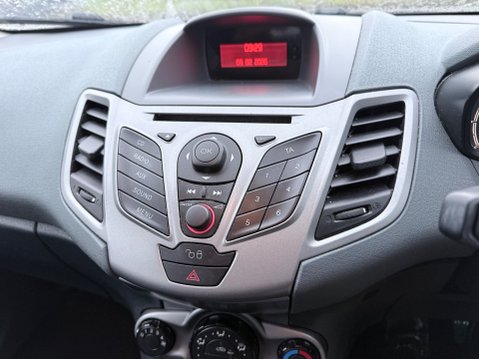 Ford Fiesta 1.25 EDGE 16