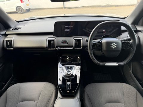 Suzuki e Vitara 61kWh Motion Auto 5dr 21