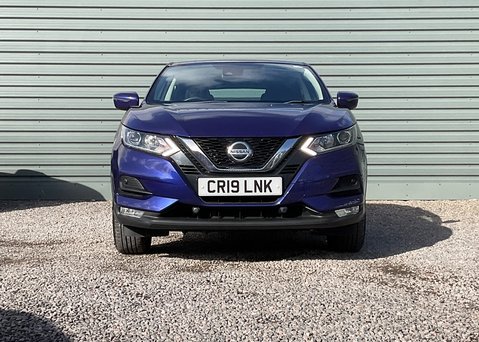 Nissan Qashqai DIG-T ACENTA PREMIUM 6