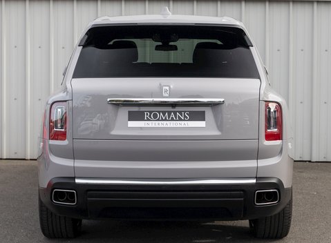Rolls-Royce Cullinan 5