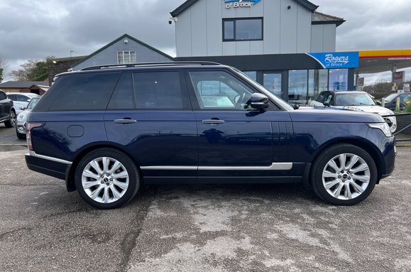 Land Rover Range Rover 4.4 SDV8 AUTOBIOGRAPHY AUTO 5