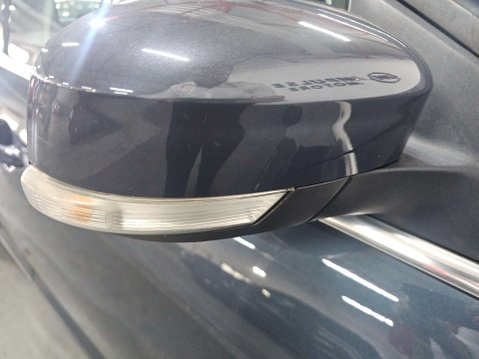 Ford Focus 1.6 Focus Zetec 125 Auto 5dr 81