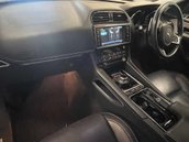 Jaguar F-Pace 2.0 F-PACE R-Sport AWD D Auto 4WD 5dr 46
