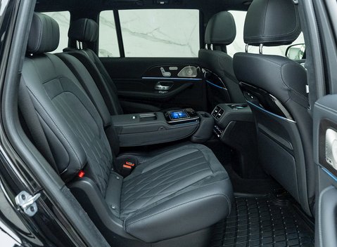 Mercedes-Benz GLS 63 Night Edition Executive 18