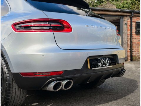 Porsche Macan 3.0 Macan S D Semi-Auto 4WD 5dr 16