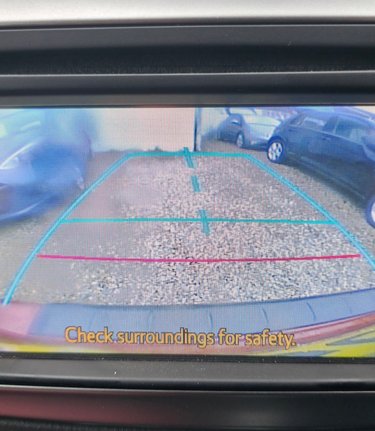 Toyota Yaris 1.3 VVT-I TR LOOK! JUST 38000 MILES! LOW INSURANCE! AIR CON 3