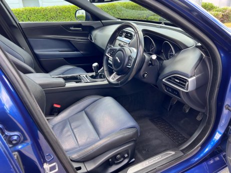 Jaguar XE 2.0d R-Sport Euro 6 (s/s) 4dr 14