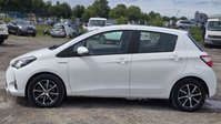 Toyota Yaris 1.5 VVT-h Icon Tech Hatchback 5dr Petrol Hybrid E-CVT Euro 6 (s/s) (100 ps) 6