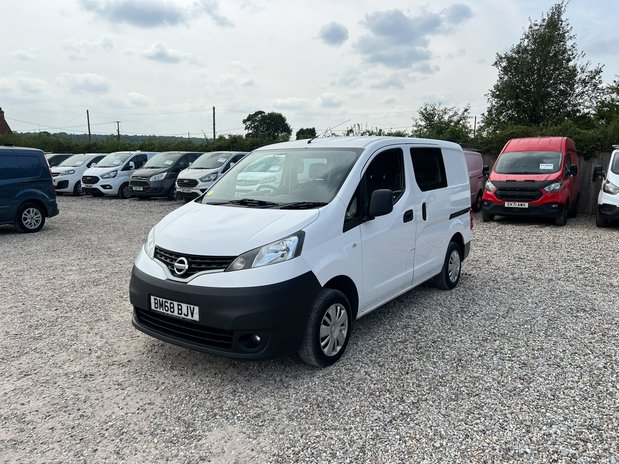 Nissan NV200 Crew Cab SWB L1H1 Low Roof Acenta Air Con EURO 6 NO VAT 2