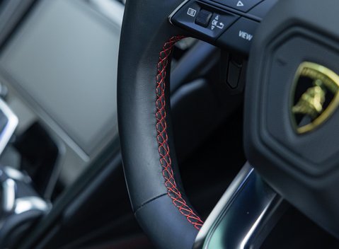 Lamborghini Urus S 27