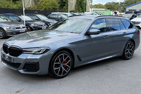 BMW 5 Series 530E M SPORT - VATQ - PRO PACKAGE - 1 OWNER - FULL BMW SERVICE HISTORY 11