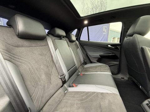Volkswagen Id.4 Pro Performance 77kWh Style Edition SUV 5dr Electric Auto (204 ps) 25