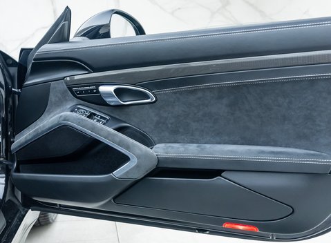 Porsche 911 Carrera GTS CABRIOLET (991.2) 26