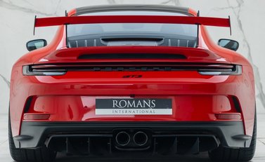 Porsche 911 GT3 (992) 8