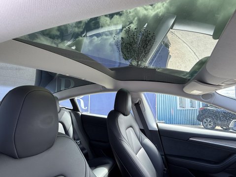 Tesla Model 3 Saloon 4dr Electric Auto RWD (241 bhp) 34