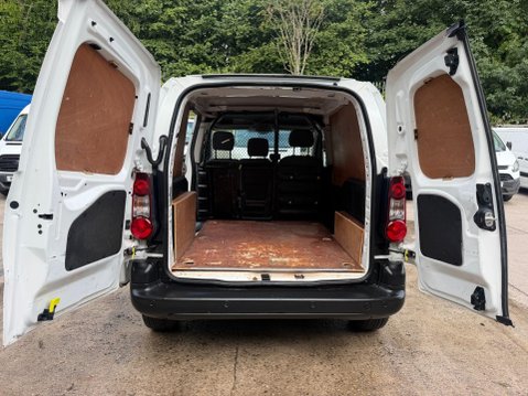 Peugeot Partner 1.6 HDi 850 Professional Panel Van 4dr Diesel Manual L1 (132 g/km, 90 bhp) 12