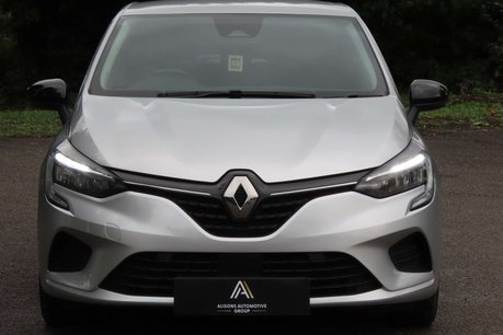 Renault Clio 1.6 E-TECH Evolution Hatchback 5dr Petrol Hybrid Auto Euro 6 (s/s) (145 ps) 2