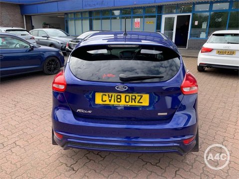 Ford Focus 1.0T EcoBoost ST-Line Euro 6 (s/s) 5dr 8