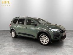 Dacia Jogger 1.6 Hybrid Expression MPV 5dr Petrol Hybrid Auto Euro 6 (s/s) (140 ps) Air