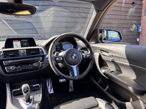 BMW 1 Series 3.0 M140i Shadow Edition Auto 5dr 28