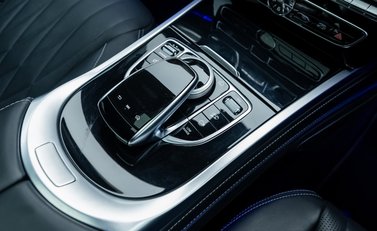 Mercedes-Benz G Class AMG G 63 22