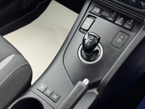 Toyota Auris 1.8 VVT-h Business Edition Touring Sports CVT Euro 6 (s/s) 5dr (Safety Sens 26