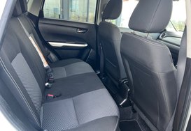 Suzuki Vitara 1.6 SZ-T AUTOMATIC 24