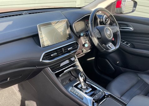 MG HS 1.5 T-GDI EXCLUSIVE DCT 14