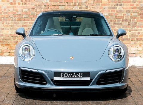 Porsche 911 (991.2) Carrera 4