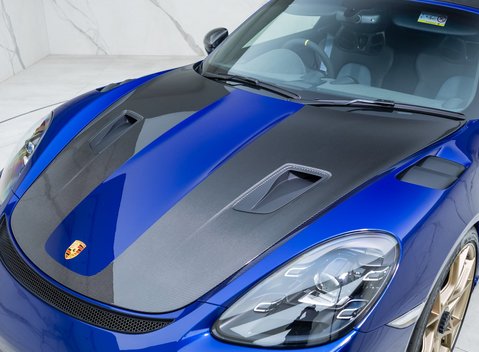 Porsche 718 Spyder RS 33