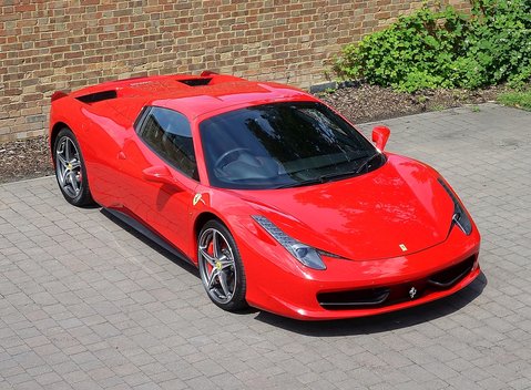 Ferrari 458 Spider 2