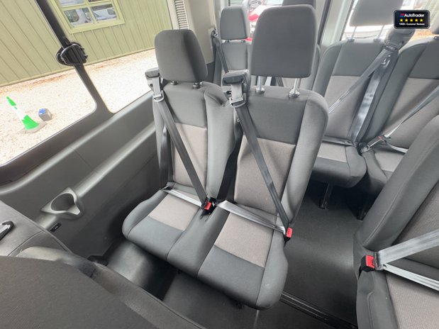 Ford Transit Minibus XLWB L4H3 High Roof 17 Seats Camera Trend SELECT 19