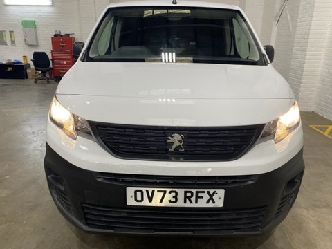 Peugeot Partner BLUEHDI PROFESSIONAL PREMIUM PLUS L1 2