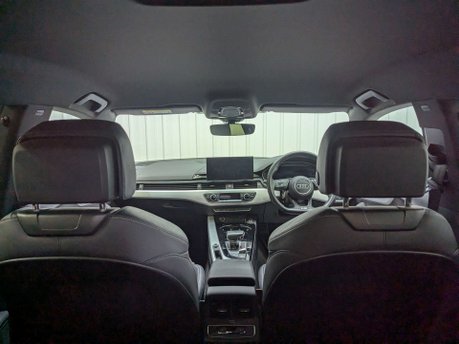 Audi A5 2.0 A5 Sportback 40 TFSI MHEV S Line Semi-Auto 5dr 44