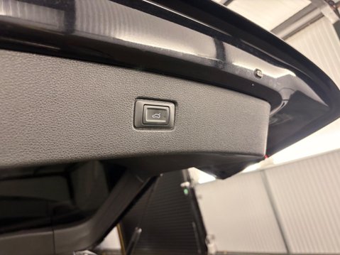 Audi Q7 3.0 TDI V6 50 S line Tiptronic quattro Euro 6 (s/s) 5dr 41