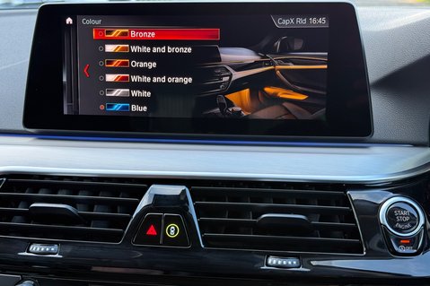 BMW 5 Series 520I SE TOURING AUTOMATIC ESTATE TOURING - HARMAN KARDON - AMBIENT LIGHTING 42