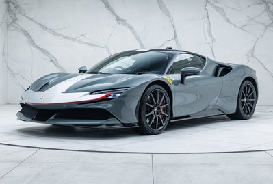 Ferrari SF90 Stradale ASSETTO FIORANO