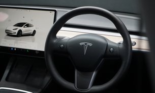 Tesla Model 3 Standard Range Plus Ryzen Chip LFP Battery Panoramic Roof One Owner VAT Q 17