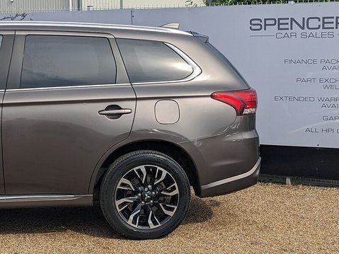 Mitsubishi Outlander h Kotu 6