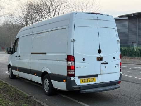 Mercedes-Benz Sprinter 2.1 313 CDi RWD L3 H3 4dr 5