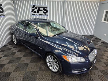 Jaguar XF 3.0d V6 Premium Luxury Saloon 4dr Diesel Auto Euro 5 (240 ps) 11