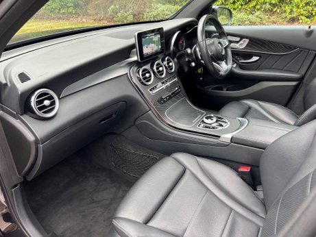 Mercedes-Benz GLC 2.1 GLC250d AMG Line (Premium) G-Tronic+ 4MATIC Euro 6 (s/s) 5dr 24