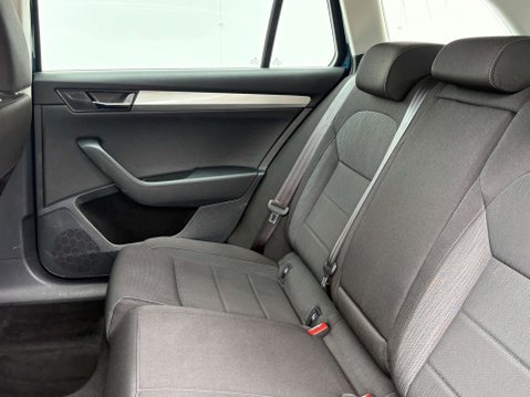 Skoda Superb 1.4 Superb SE TSi 5dr 41