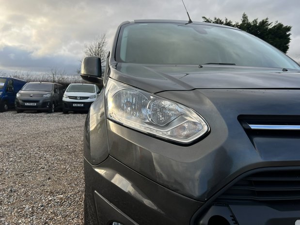 Ford Transit Connect SWB L1H1 (SOLD) 200 Air Con Alloys Camera Nav Sensors EURO 6 NO VAT 16
