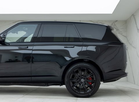 Land Rover Range Rover P510e SV 30